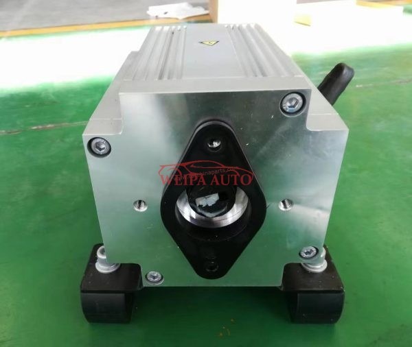 BYD electric machine OEM 2102-01712 Motor controller - Image 3